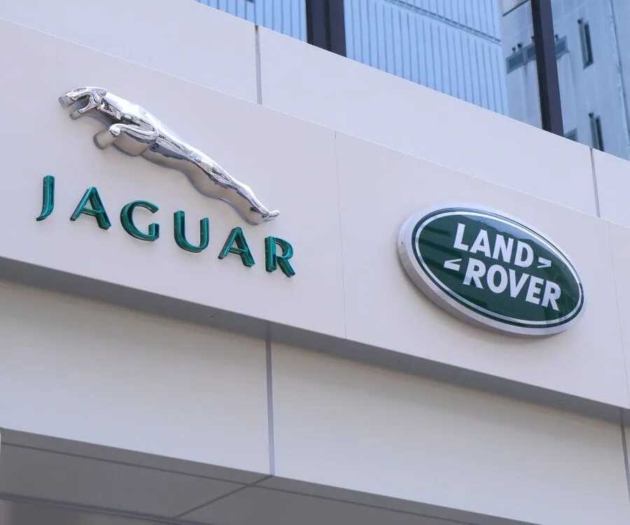 MukerjiLaw FAULTY AIR BAG SOFTWARE 61793 LAND ROVERS RECALLED